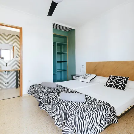 Konukevi Aqua House Denia
