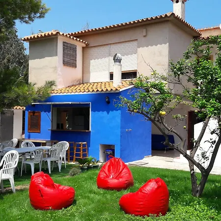 Aqua House
