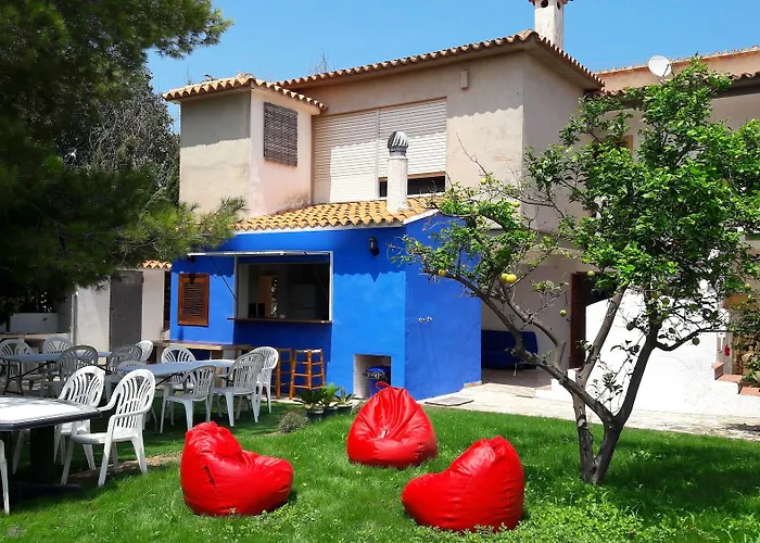 Aqua House